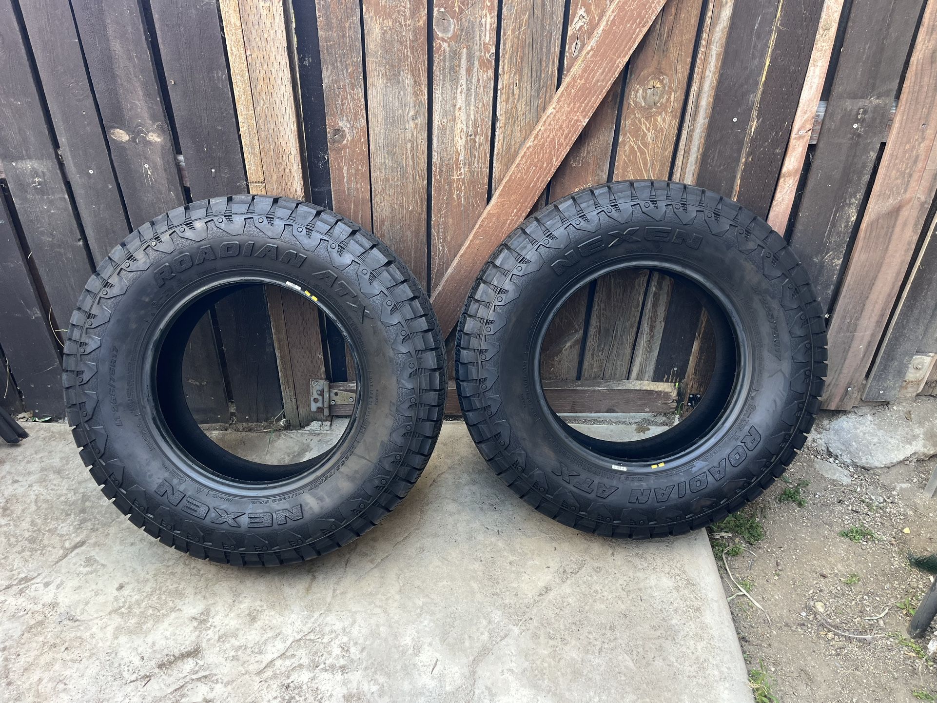 Nexen Roadian ATX 255/75 R17 NEW!!!