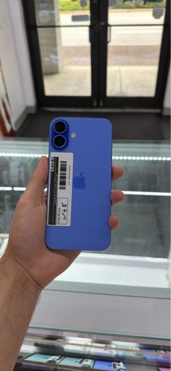 iPhone  16 + 128 GB (unlocked)