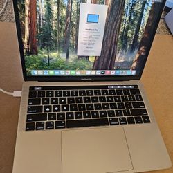 Apple Macbook Pro 13" Screen 16gb Ram 256gb SSD Drive 2018