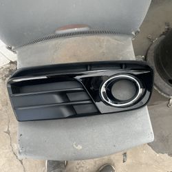 2013 Audi Q5 Fog Light Cover 