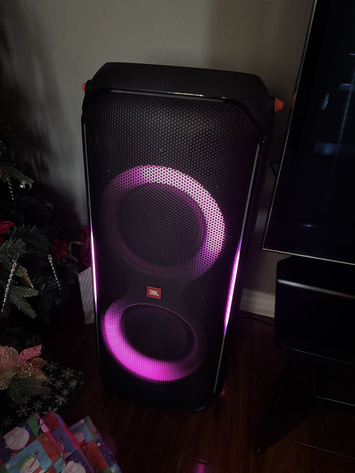 JBL Partybox 710 New condition
