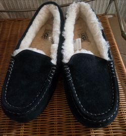 UGG  Suede Moccasin Slippers