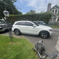2019 Mercedes-Benz GLC 300