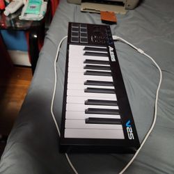 Alesis Keyboard Midi Controller V25