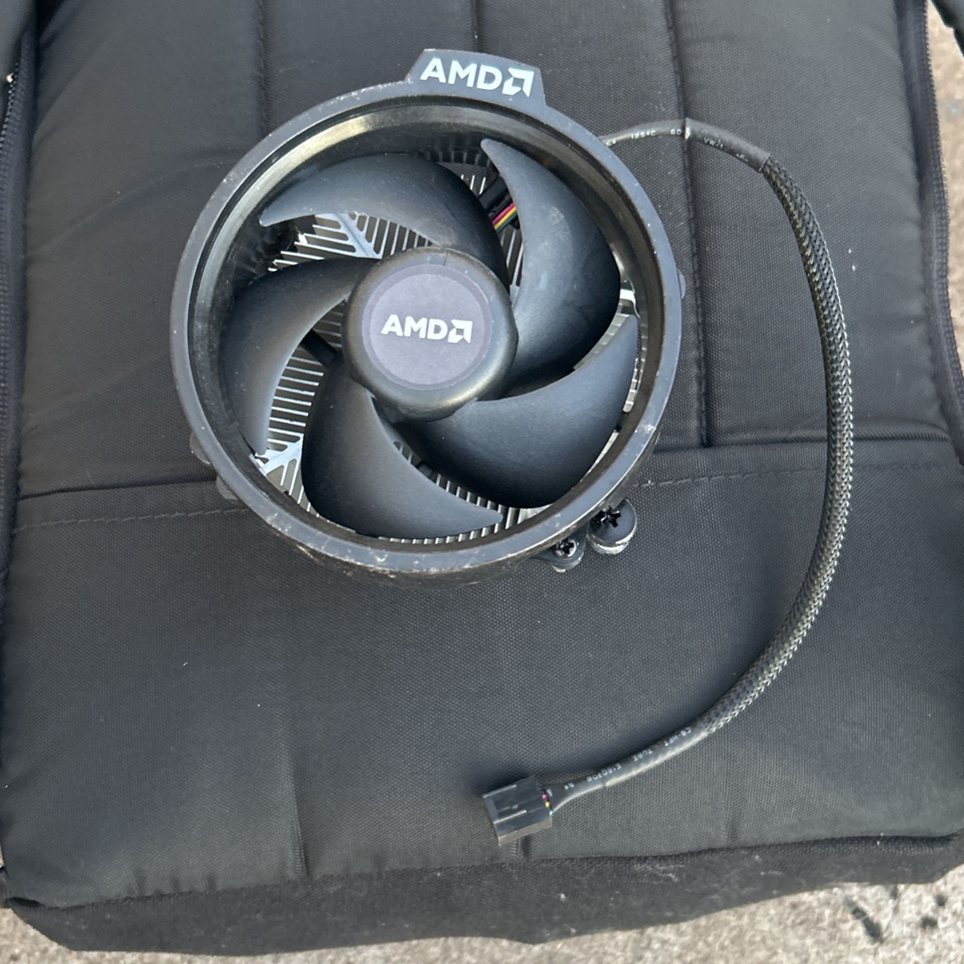 AMD AM4 Wraith Stealth Ryzen Socket Cooler Heatsink Fan