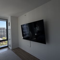 75in TOSHIBA FIRE TV 