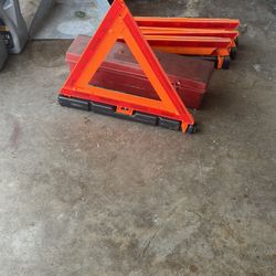 Emergency Triangle 