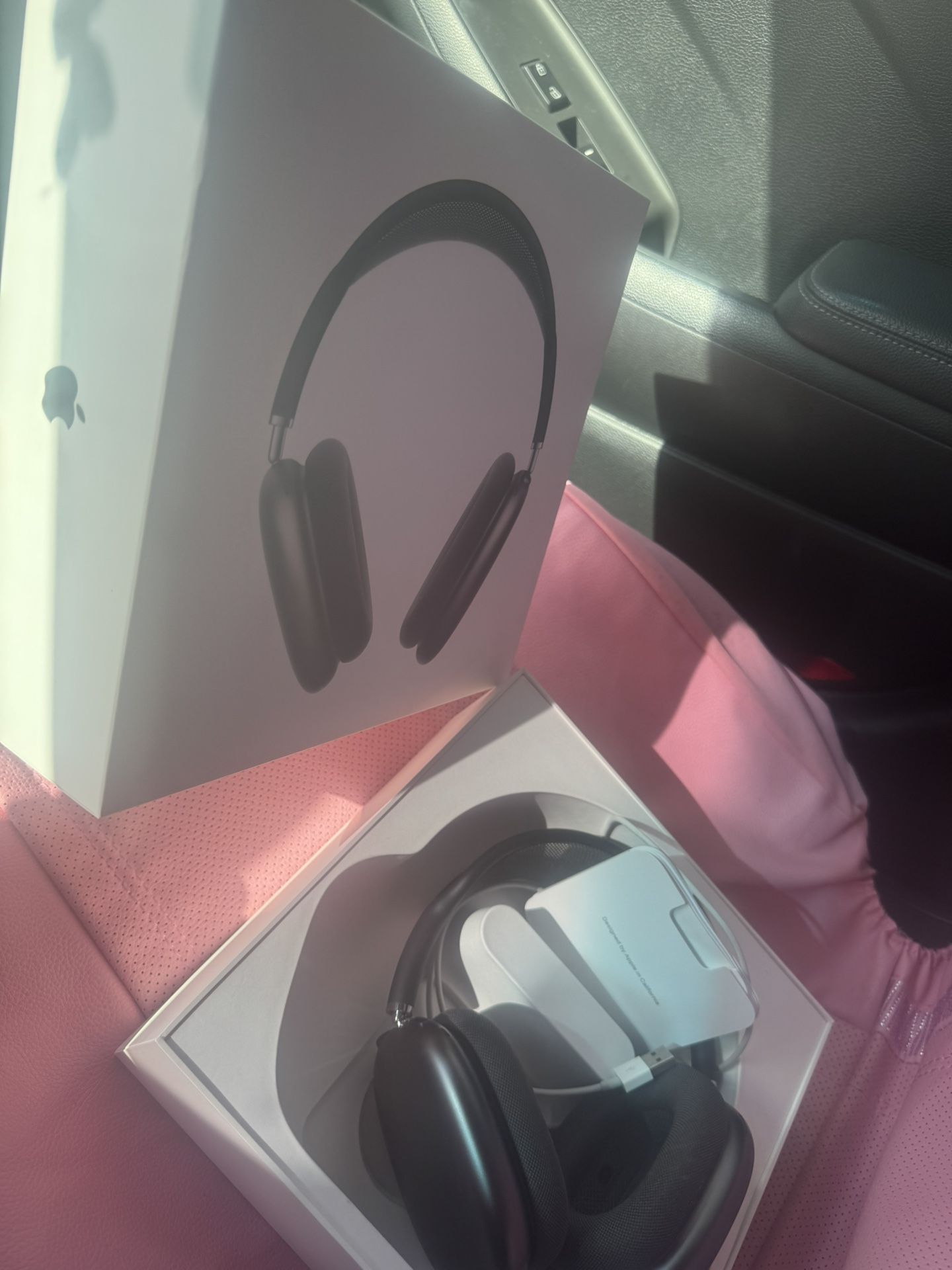 Apple AirPod Max Headphones