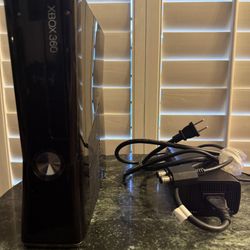 Xbox 360S With 27+ Games