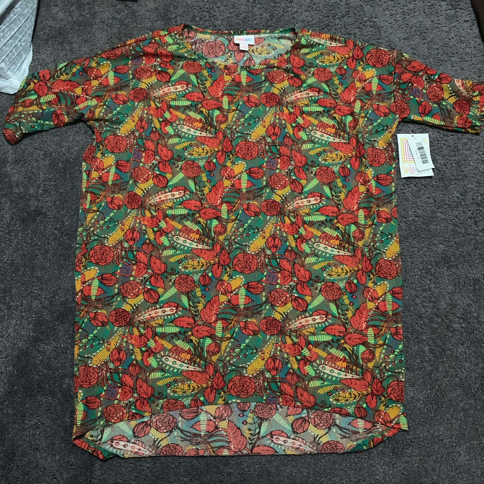 LulaRoe T Shirt