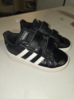 Adidas Velcro
