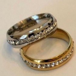 Beautiful titanium and Cubic Zirconia rings in Gold and Silver
