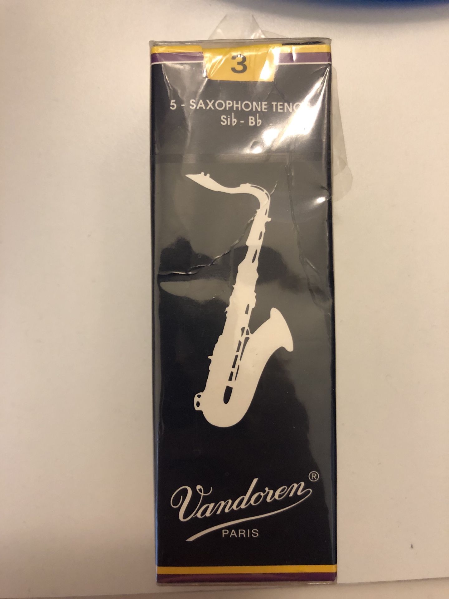 Vandoren Tenor Saxophone Reeds Strength 3 Box of 5