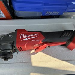 Milwaukee M18 Fuel Grinder
