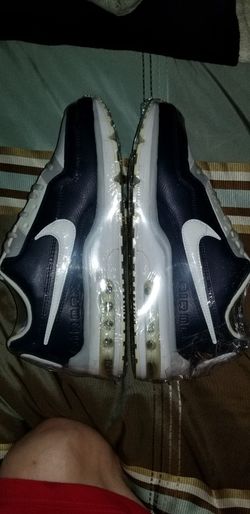 NIKE AIR MAX LTD CUSTOMED NEW YORK YANKEES SNEAKERS. COMES WITH