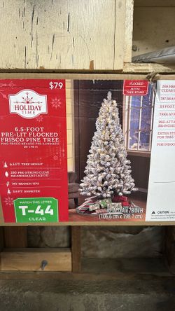 Christmas Tree $20