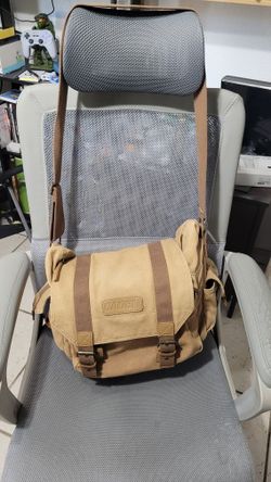 Large Canvas Padded Camera Bag 