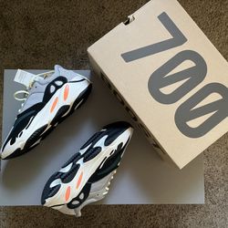 Yeezy Boost 700 Wave Runner size 11
