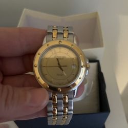Mens Two-Tone Raymond Weil Watch - Mint Condition  