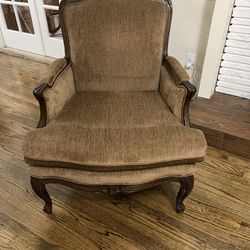 Accent Chairs