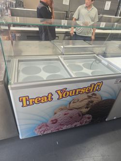 Commercial Ice Cream Dipping Cabinet Freezer