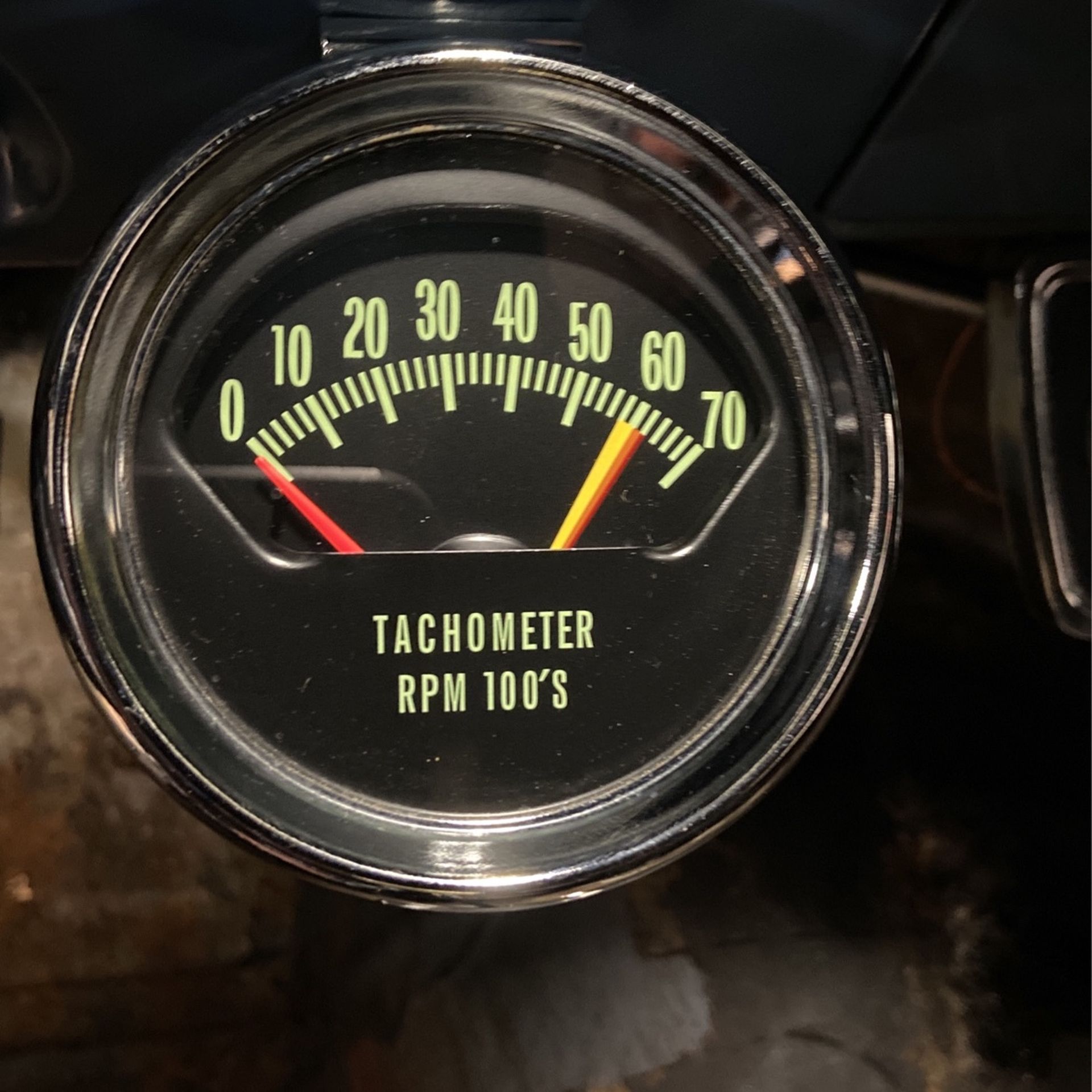 Vintage “ Knee Knocker “ Tachometer Chevelle Malibu