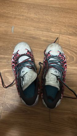Zion basketball shoes