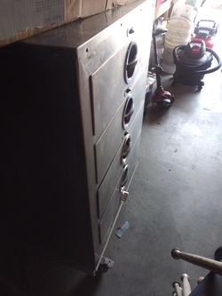 Mueble para mantener la comida caliente eléctrico 150 dólares