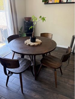 Dining Table + Chairs