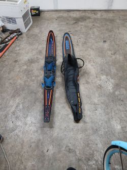 Vintage Kidder Red Line Slalom Water Ski.