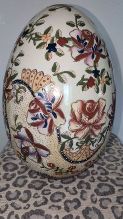 Large Porcelain Egg Only