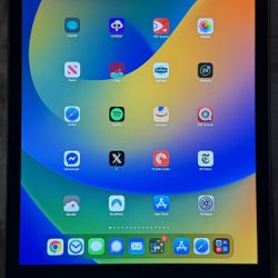 Apple iPad • 12.9" (128GB) Space Grey 
