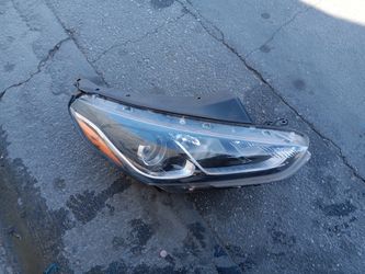 Hyundai Sonata headlight