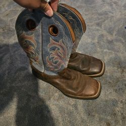 Cowboy Boots 10