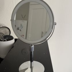 LED Makeup Mirror with Magnification 