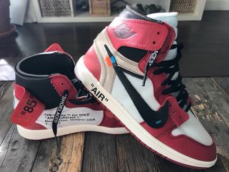 Off white Jordan 1s size 11