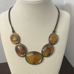 Xc Liz Claiborne Co Faux Amber/Silver Tone Brown Necklace 