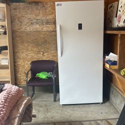 Refrigerator for sale!
