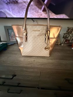 Rose Gold Michael kors purse