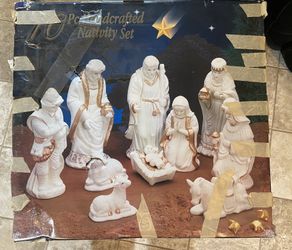 Beautiful Large 10 piece Handcrafted Nativity Set BRAND NEW!! SEE DESCRIPTION 