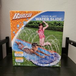 NIB Banzai 1016366 Speed Blast Water Slide