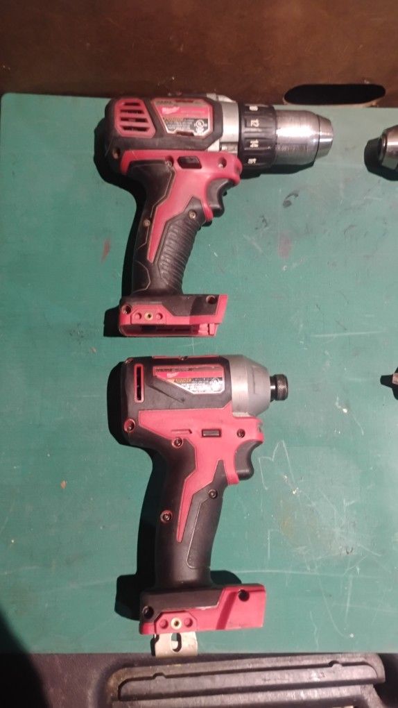 Milwaukee Drill Drivers / Impact Tool