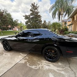 2016 Dodge Challenger