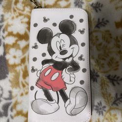 Loungefly Mickey Mouse Wallet