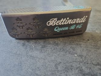 BETTINARDI  QUEEN B #5 PUTTER