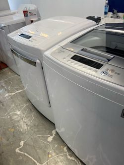 Like new washer and dryer