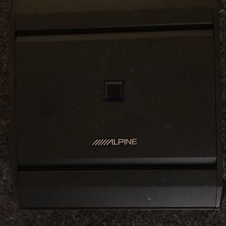 Alpine S Series 600 watt mono amplifier