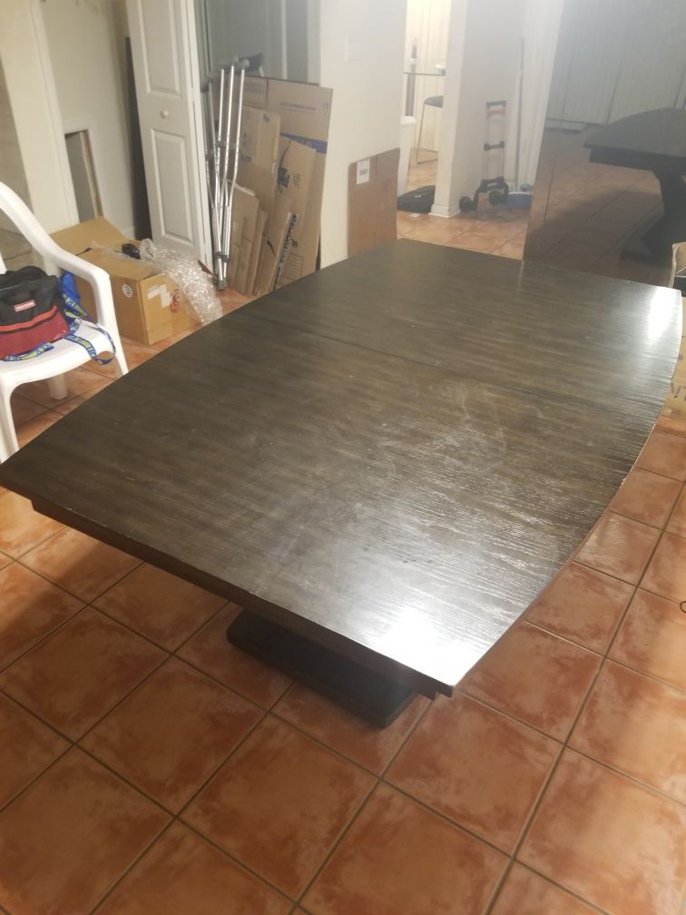 Dining room table