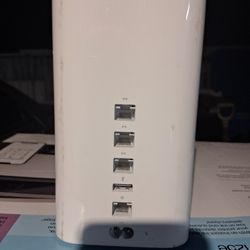 Apple Wireless Router And Network 