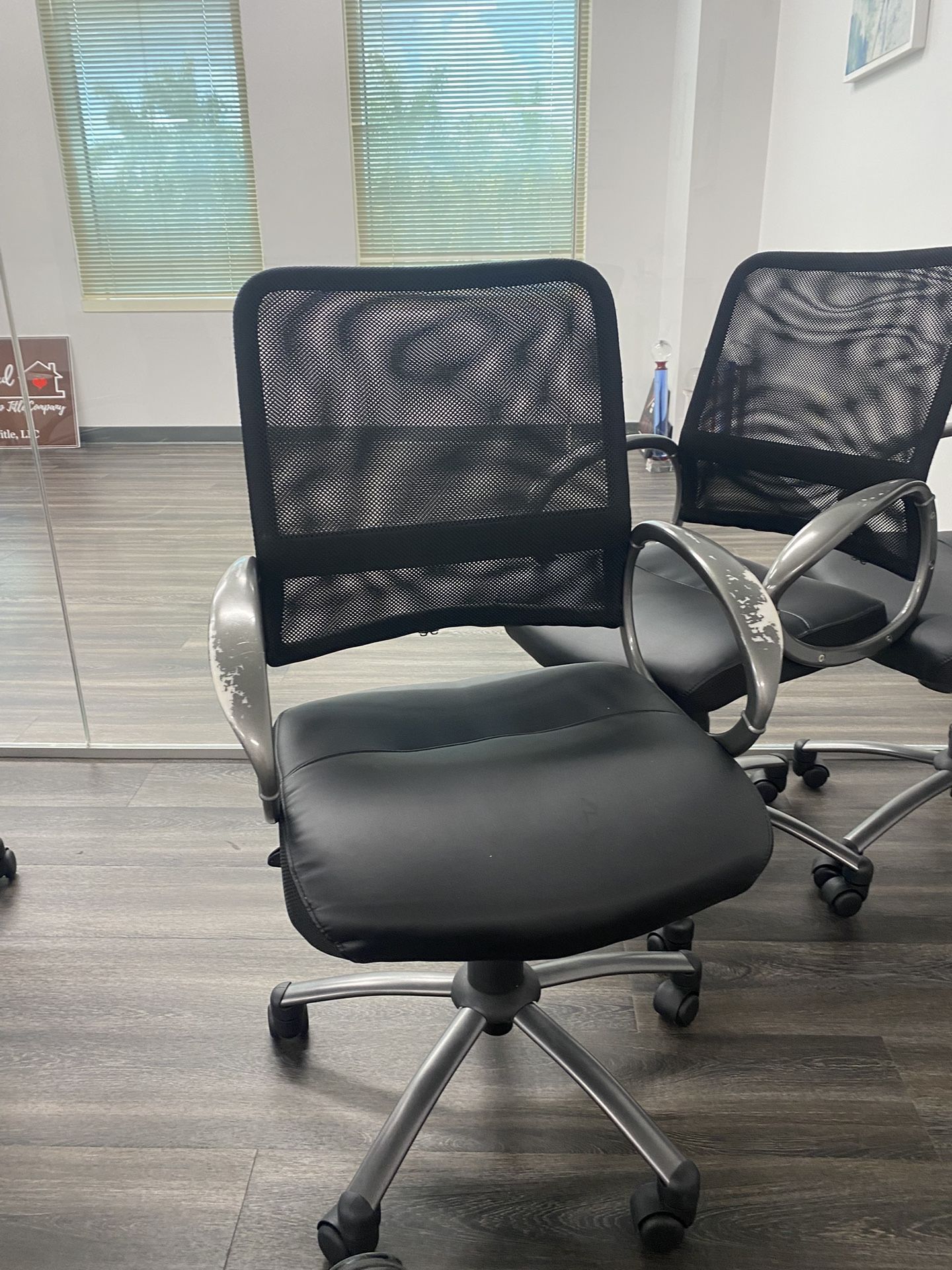 Rolling Office Chair